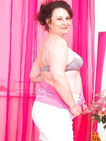 chubby; housewives; solo; toys; 